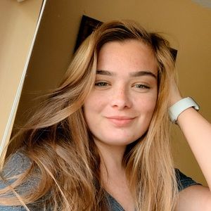 Meet your Posher, Julia